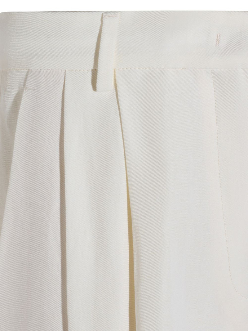 pleated knee-length shorts 3