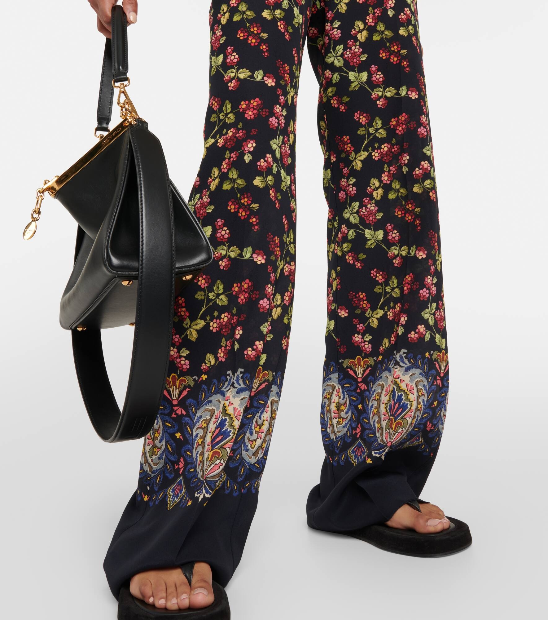 Printed high-rise silk pants - 5
