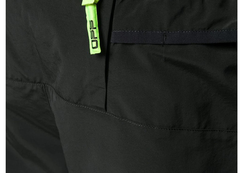Off-White OFF-WHITE Track Shorts Black/Silver outlook