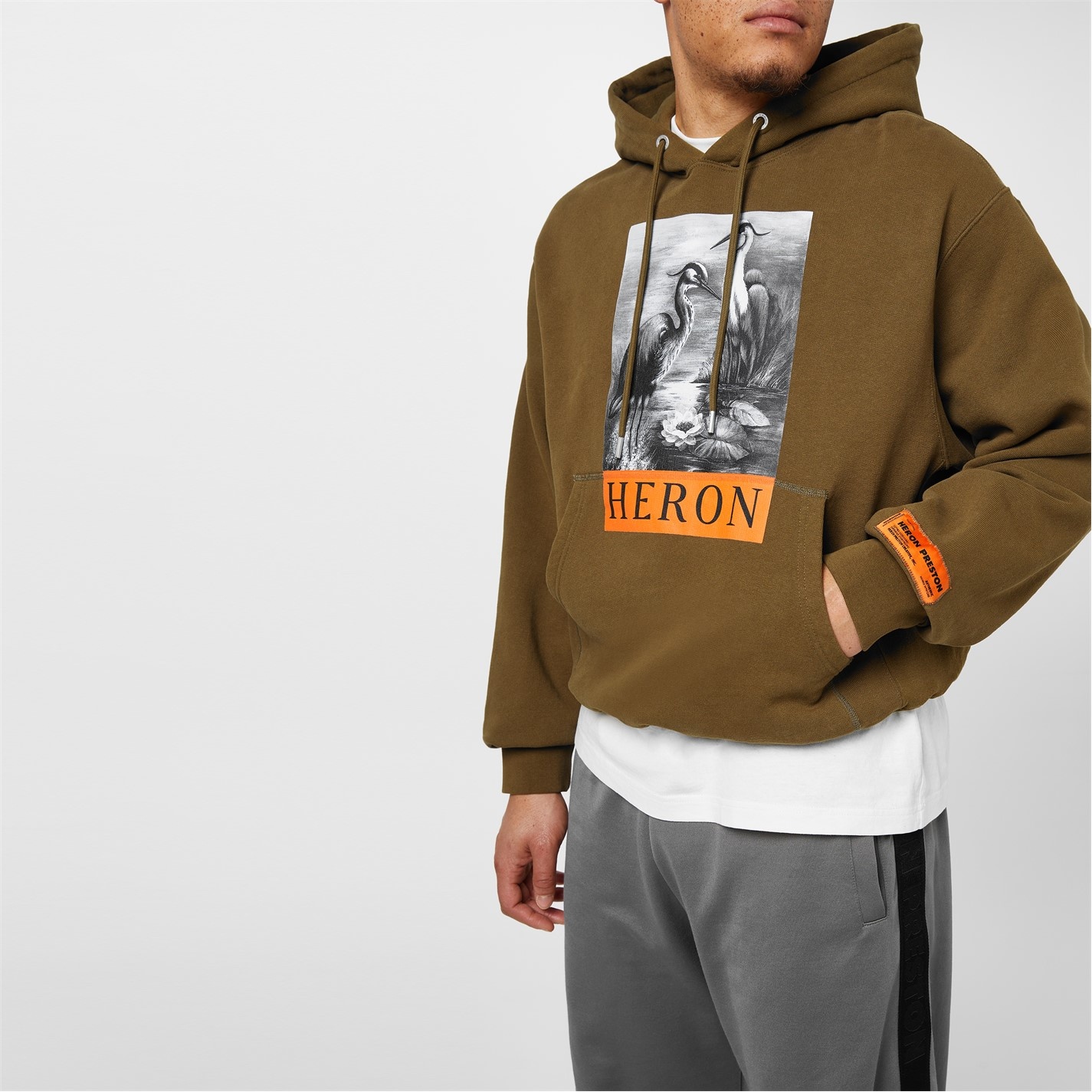 HERON GRAPHIC HOODIE - 4