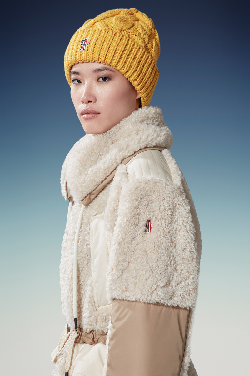 Moncler Cable Knit Wool Beanie outlook