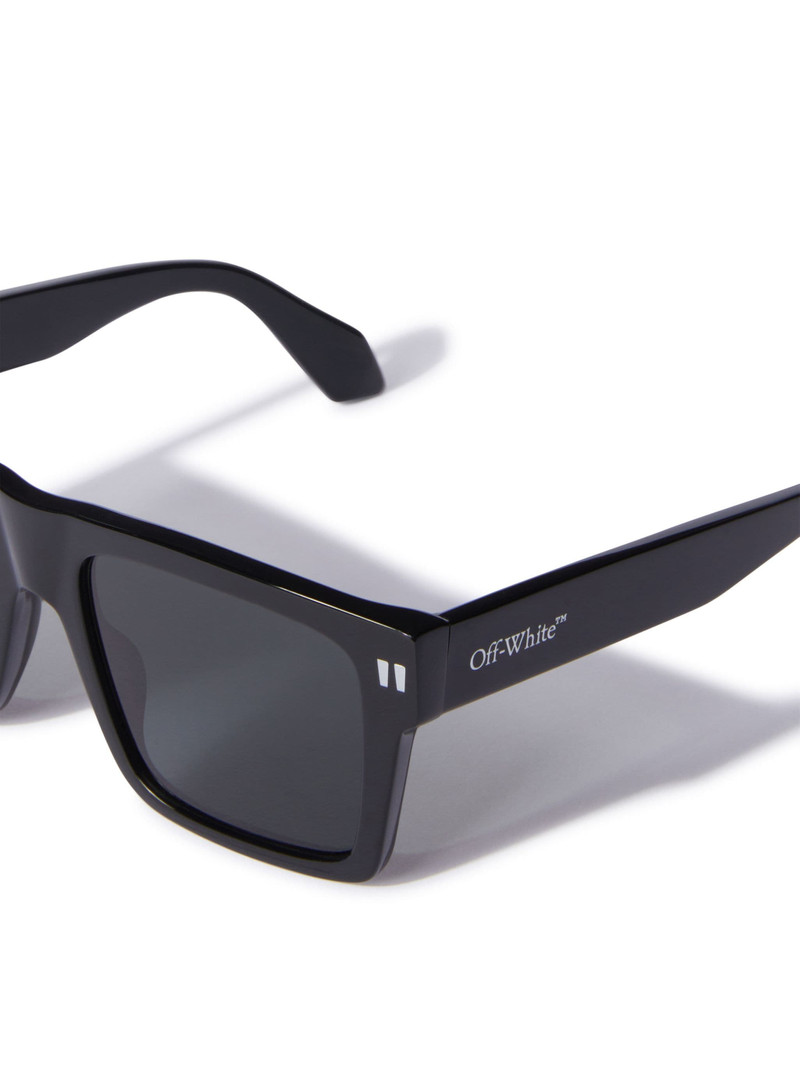 Off-White Lawton Sunglasses outlook