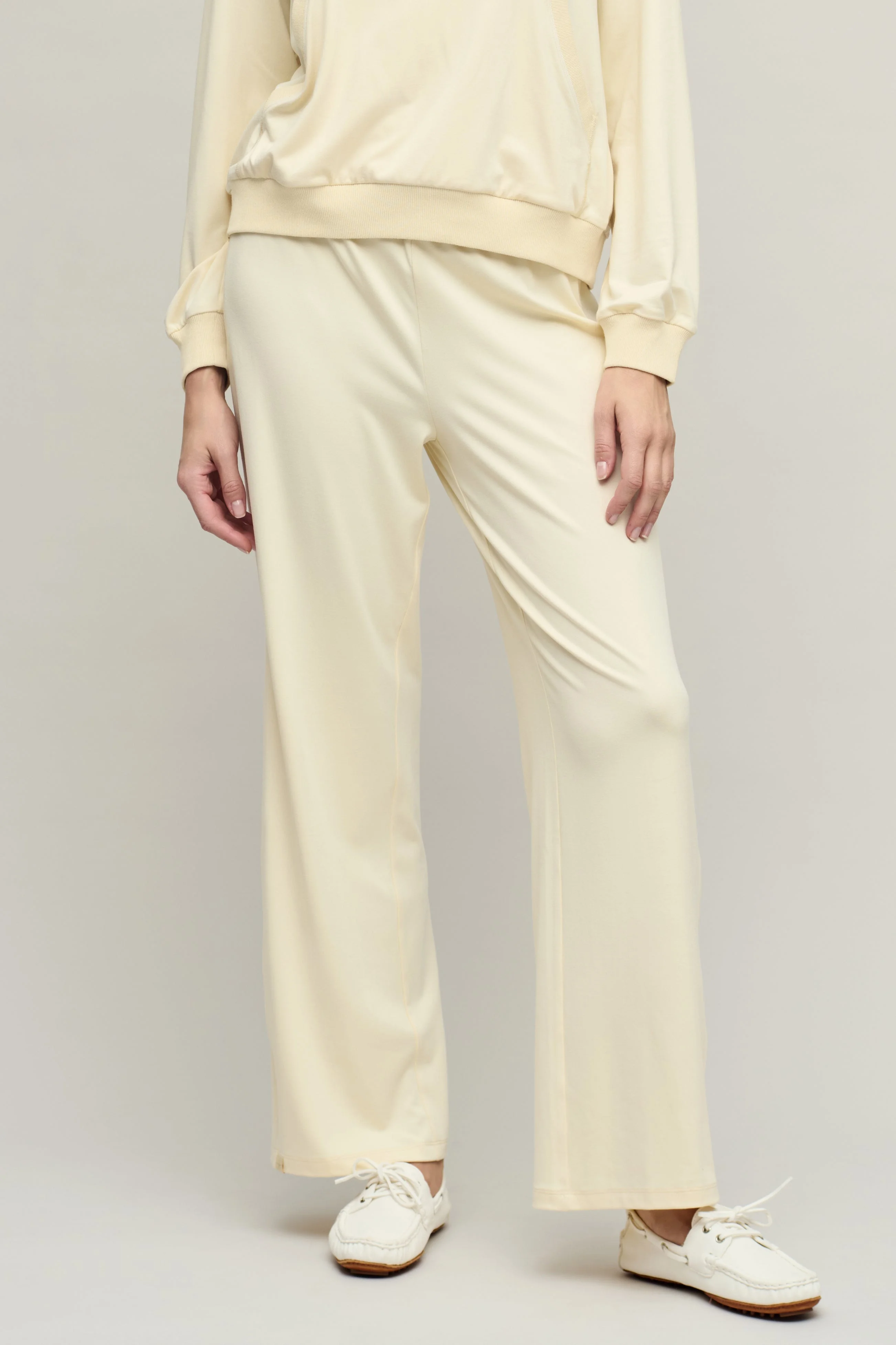 Butterchic Pant With Piping - 1