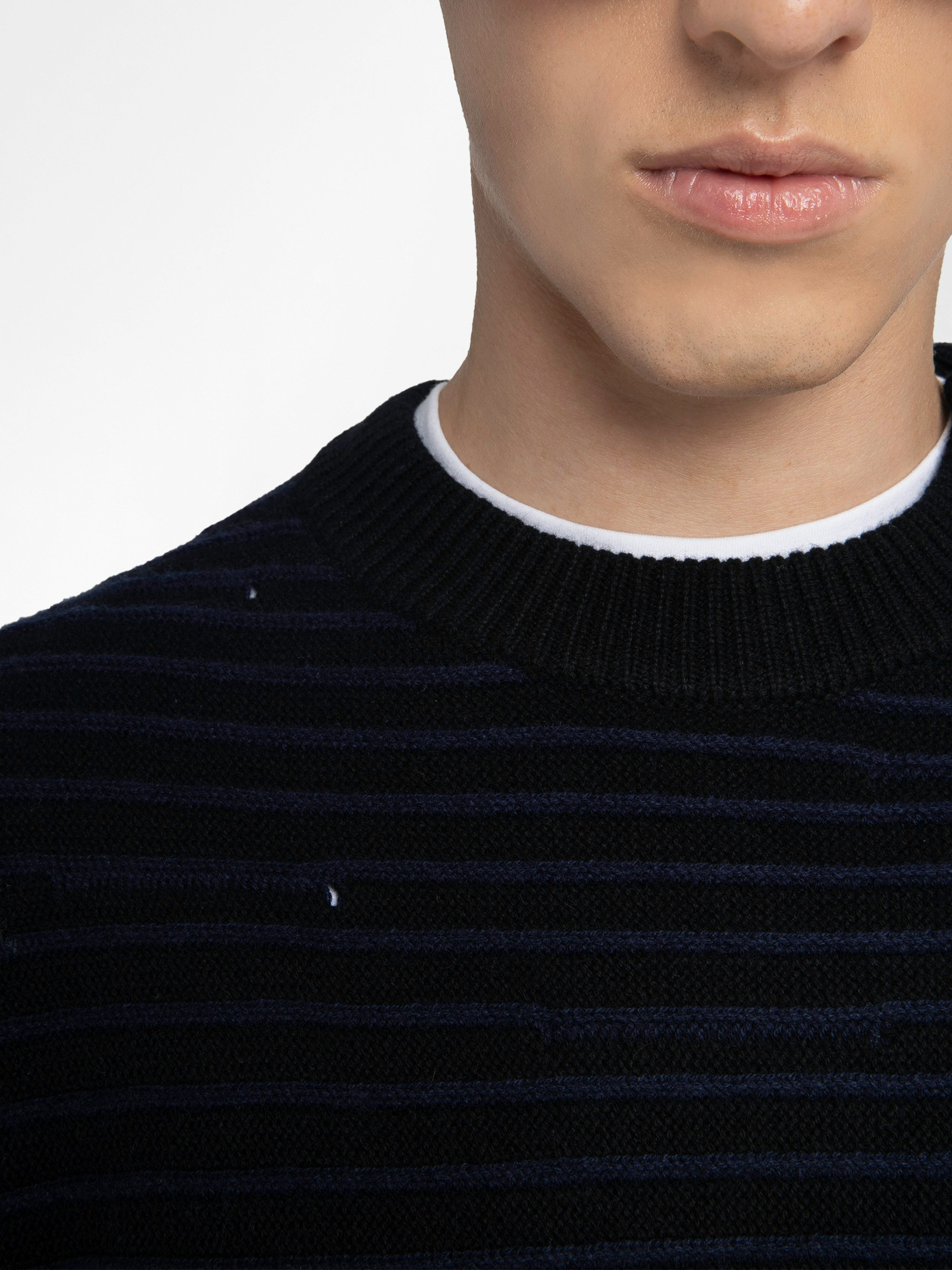 Spike Sweater - 6