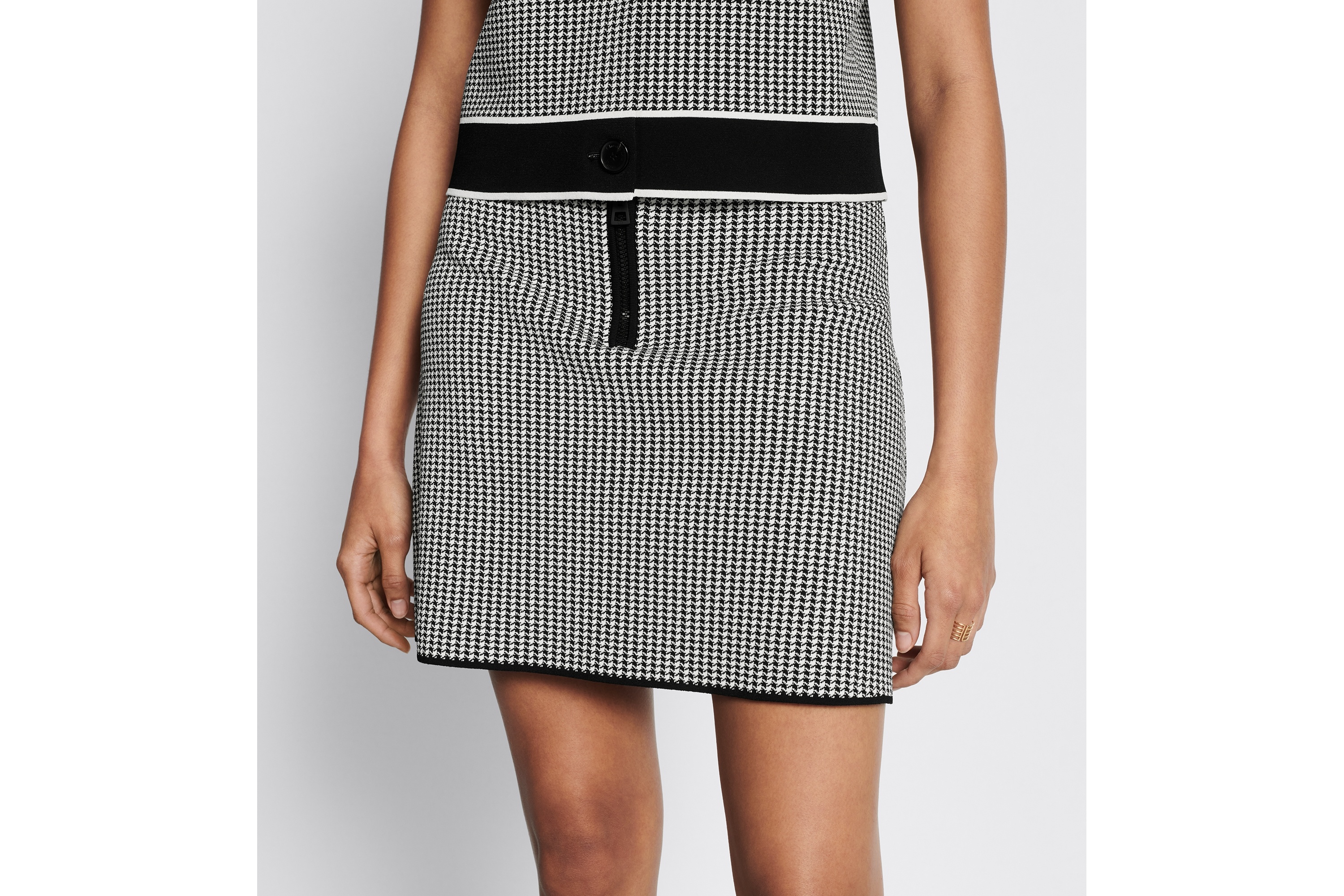 Miniskirt - 4