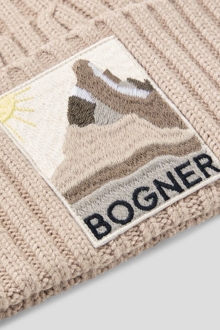 Bony Knitted hat in Beige - 2