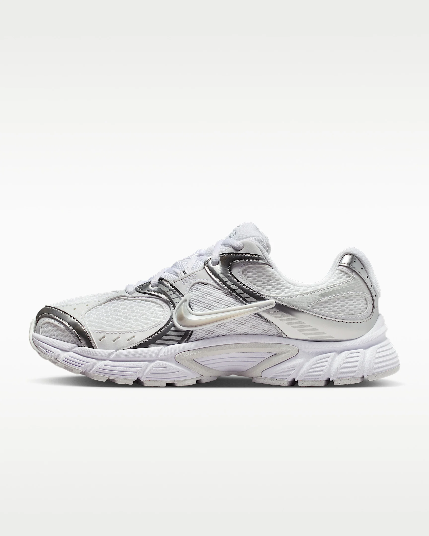 Nike V5 RNR Women's Shoes with Reflective Accents - 1