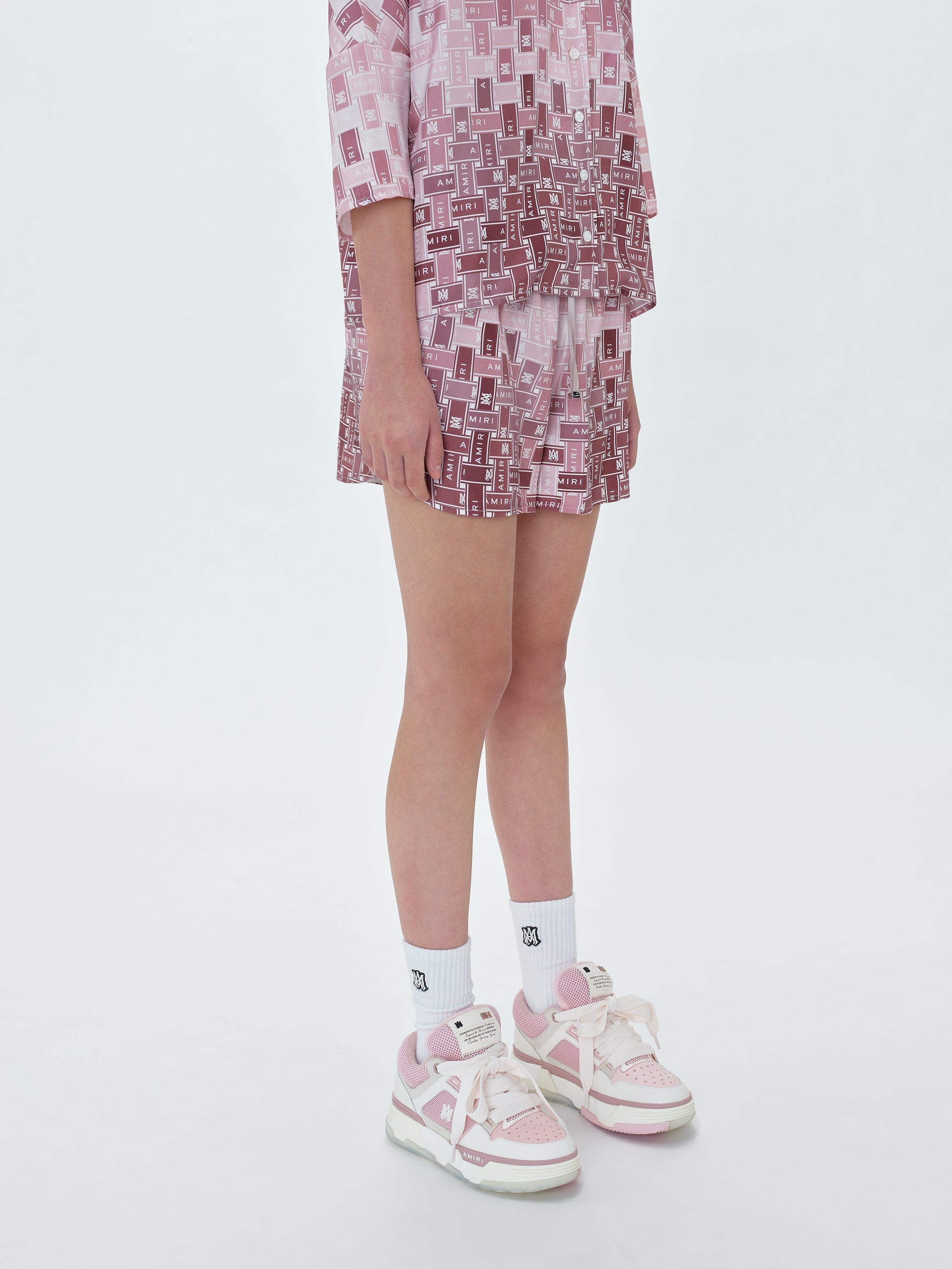 GRADIENT TAPE PJ SHORTS - 5
