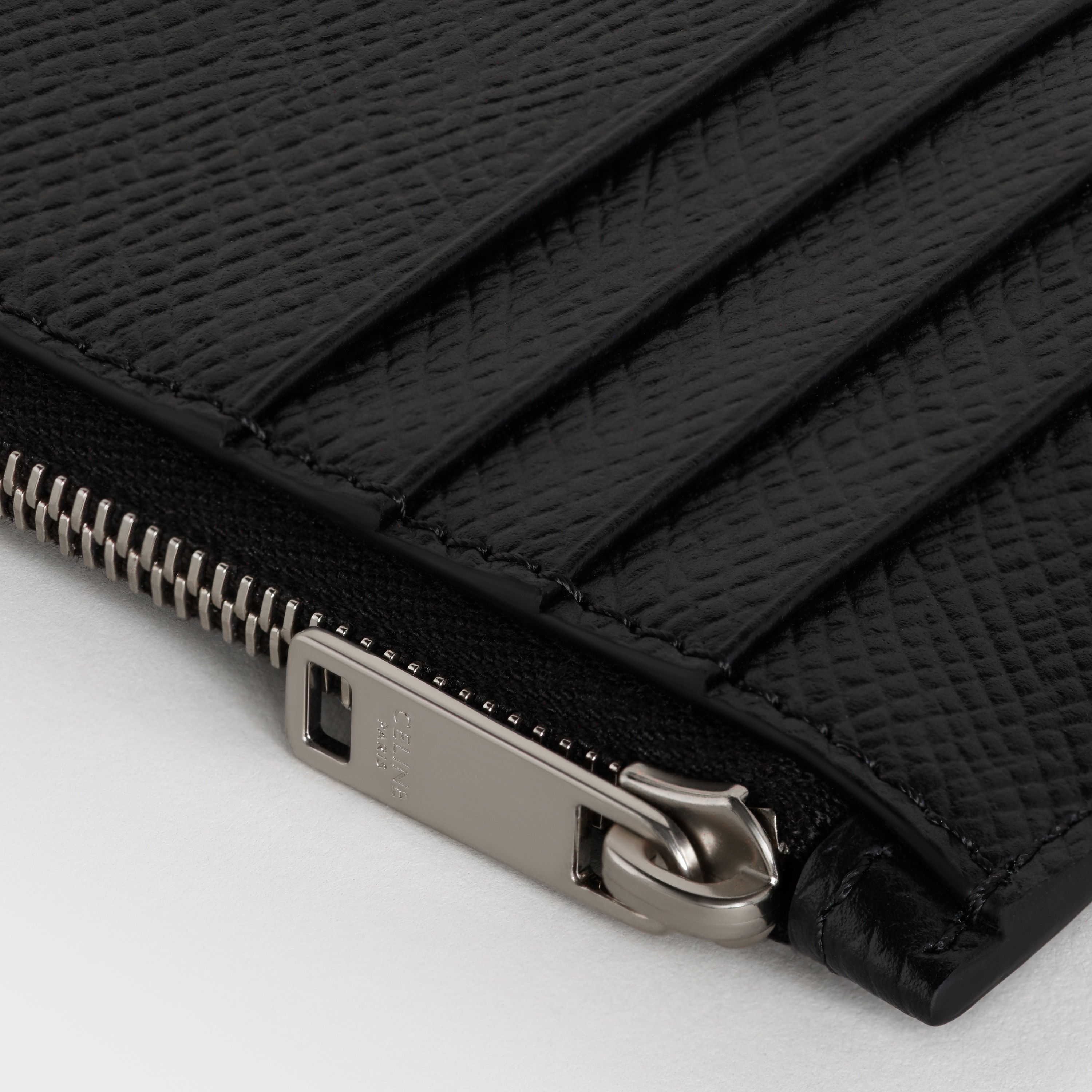 ZIPPED CARD HOLDER IN GRAINED CALFSKIN WITH ANDRÉ BUTZER "WANDERER" PRINT - 5