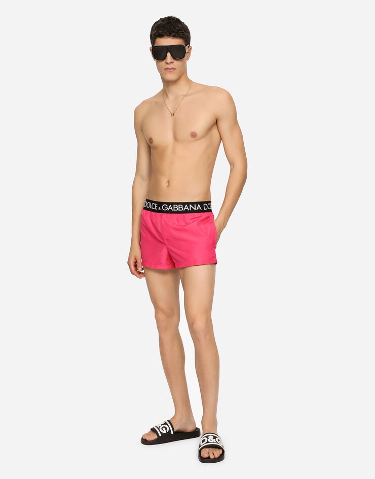 Short swim trunks with branded stretch waistband - 3