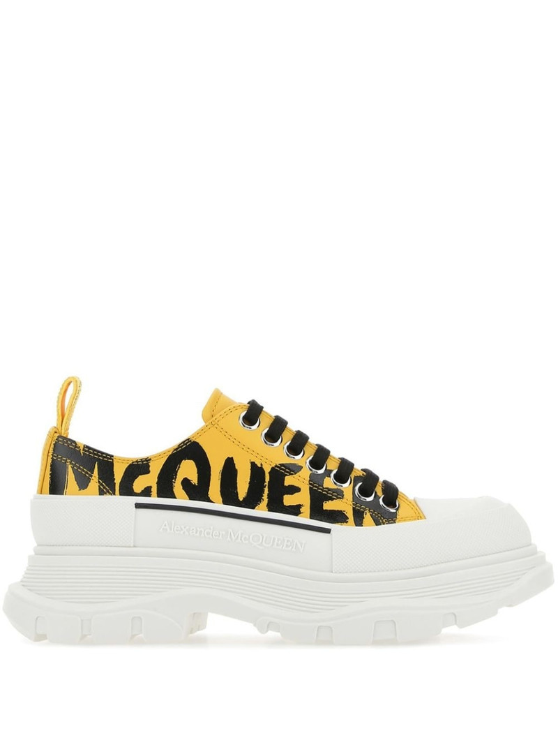 트레드 슬릭 스니커 1