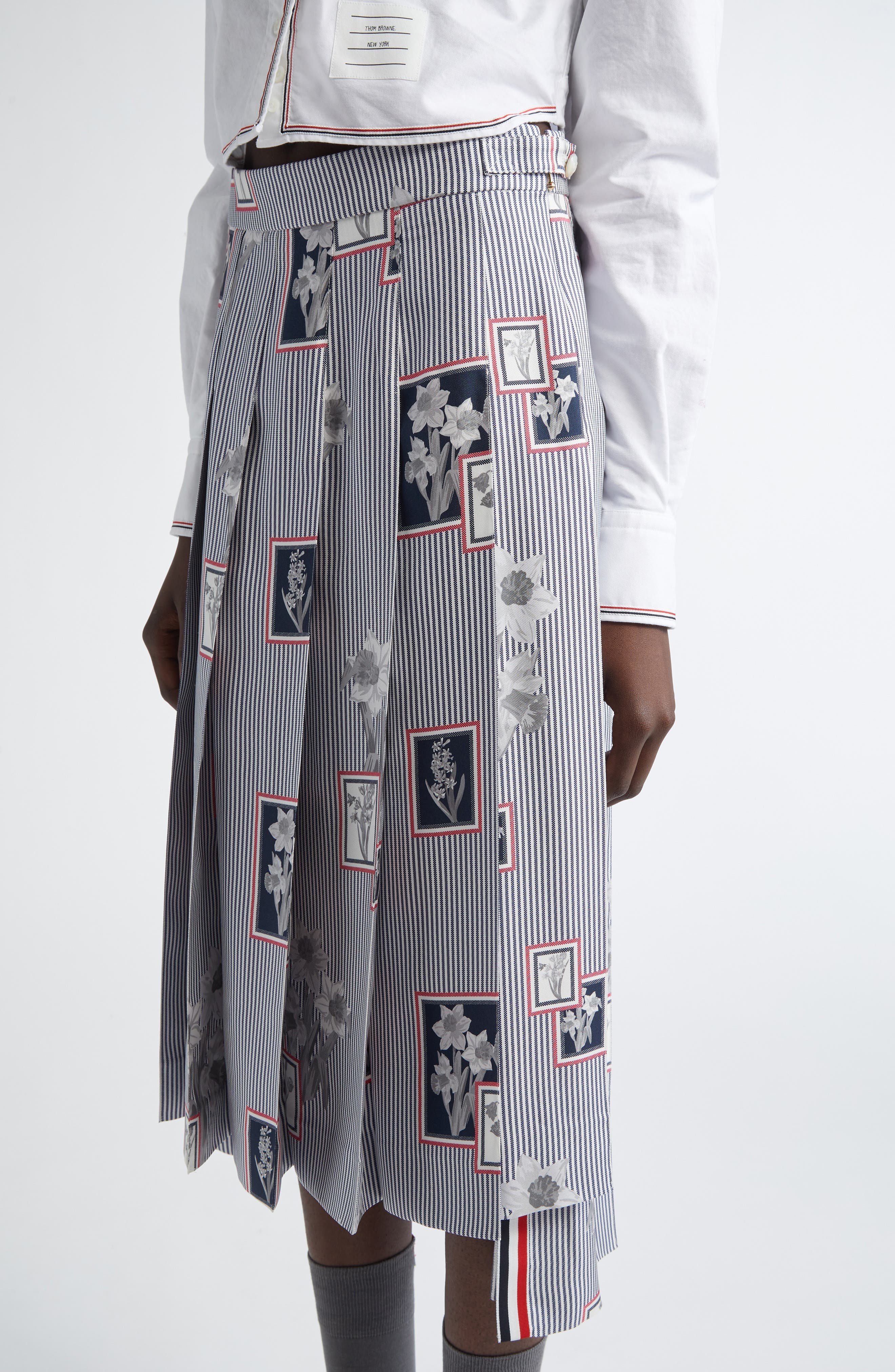 Thom Browne Classic Framed Floral Pleated Silk Skirt in Navy at Nordstrom - 5
