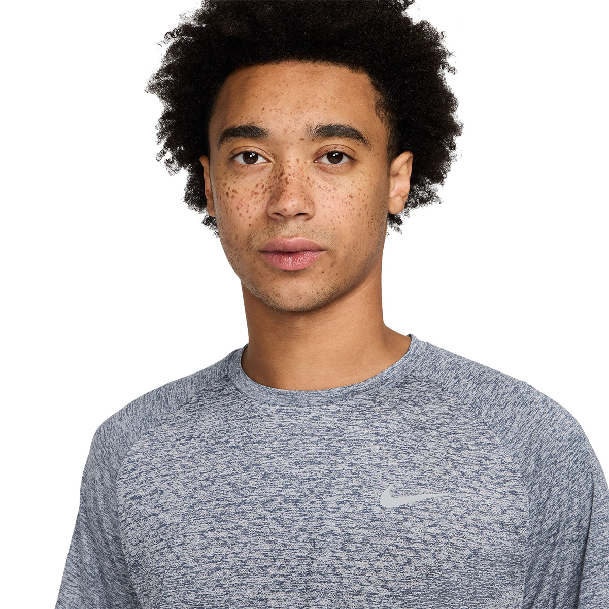 Nike Stride Shortsleeve - 4