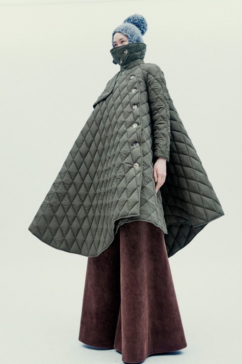 LONG QUILTED TRENCH DARK KHAKI GREEN 11