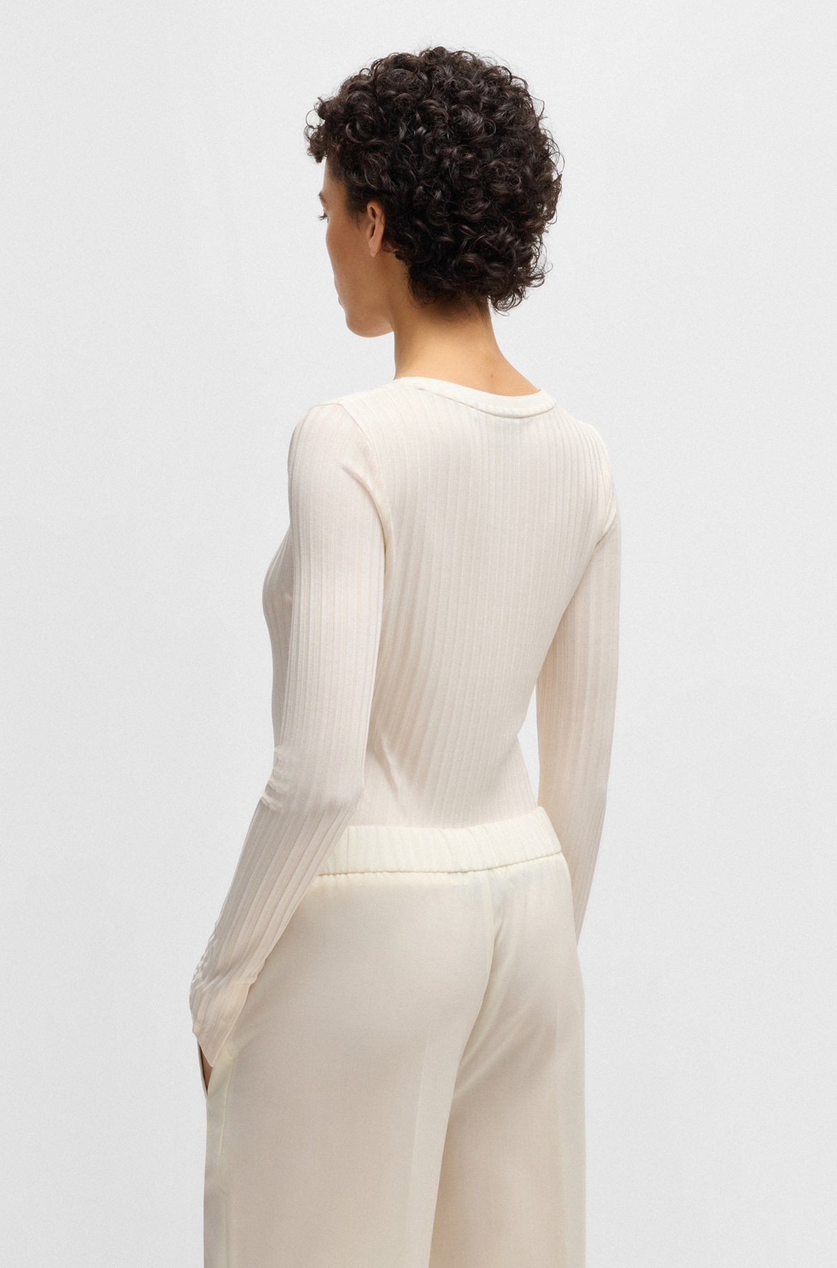LONG-SLEEVED V-NECK TOP IN LUSTROUS RIBBED JERSEY - 4
