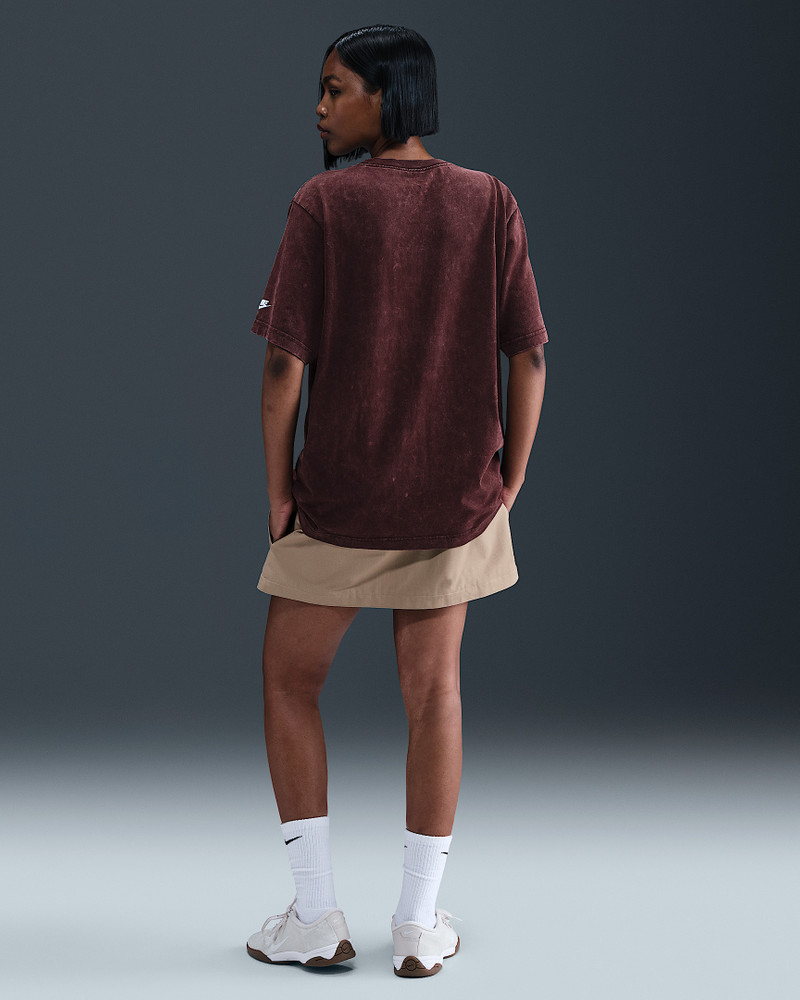Nike Sportswear Classics Women's Loose T-Shirt 5