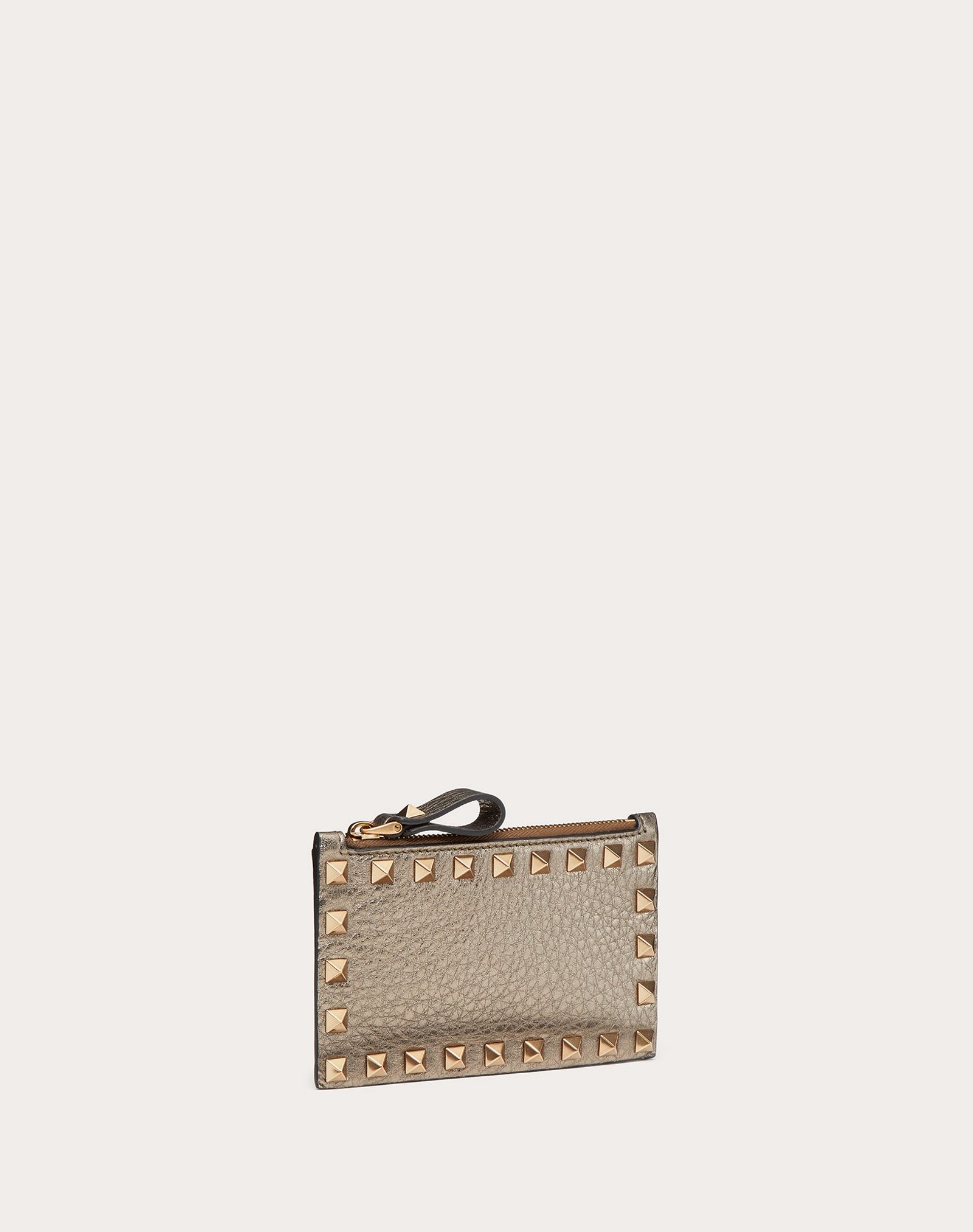 ROCKSTUD METALLIC GRAINY CALFSKIN CARDHOLDER WITH ZIPPER - 4