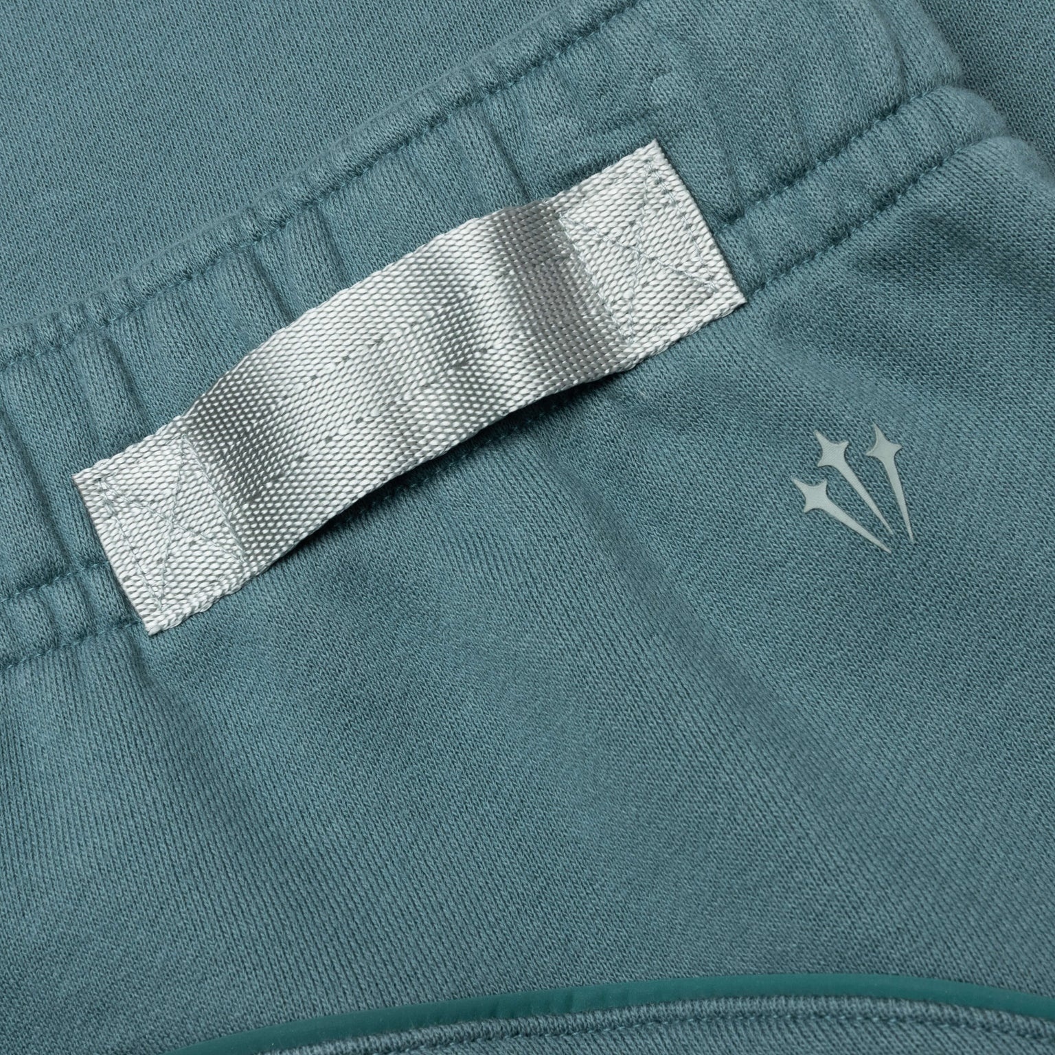 NIKE X NOCTA NRG FLEECE PANT - MINERAL SLATE/FADED SPRUCE/MICA GREEN - 4