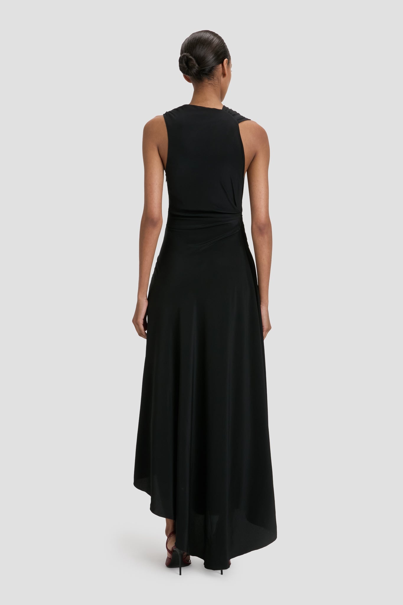 Sleeveless Draped Midi Dress In Black - 5