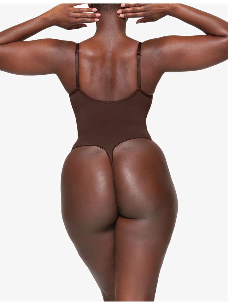 Seamless Sculpt fitted stretch-woven body 4
