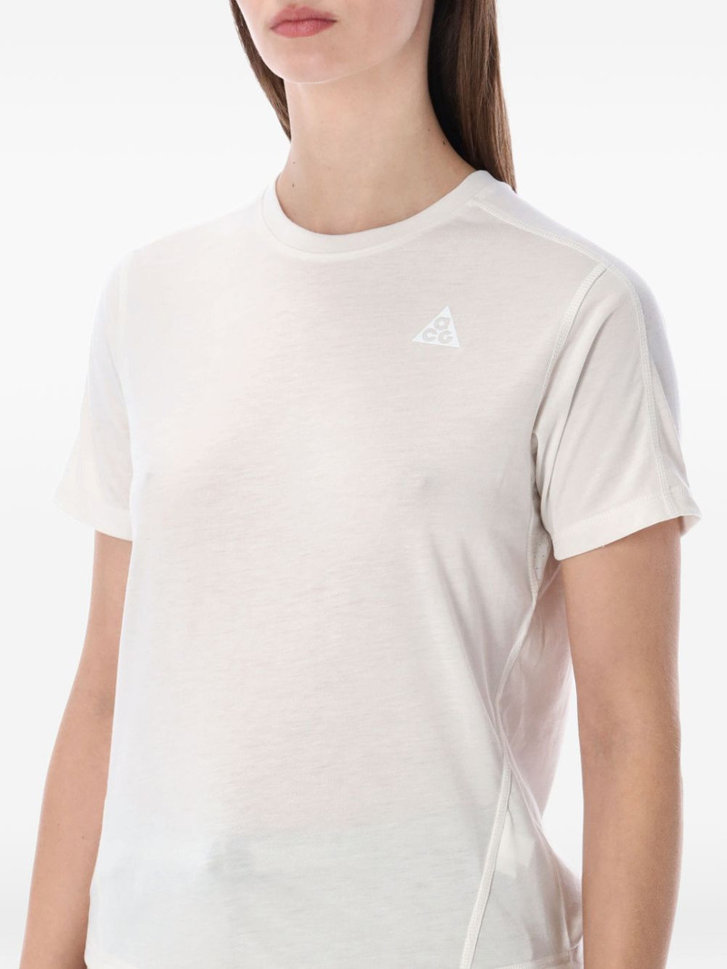 logo T-shirt 3