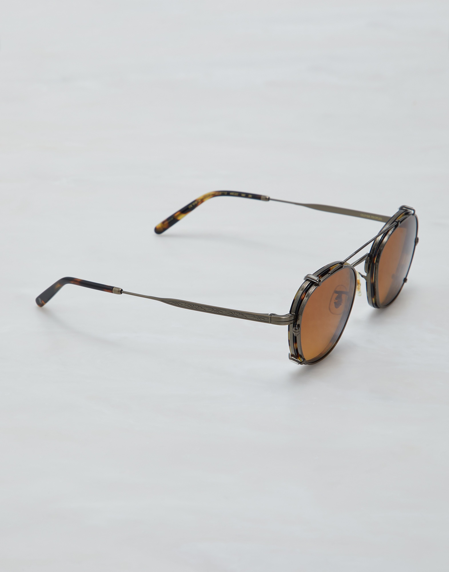 Lilletto titanium and acetate glasses with sun clip-on - 2