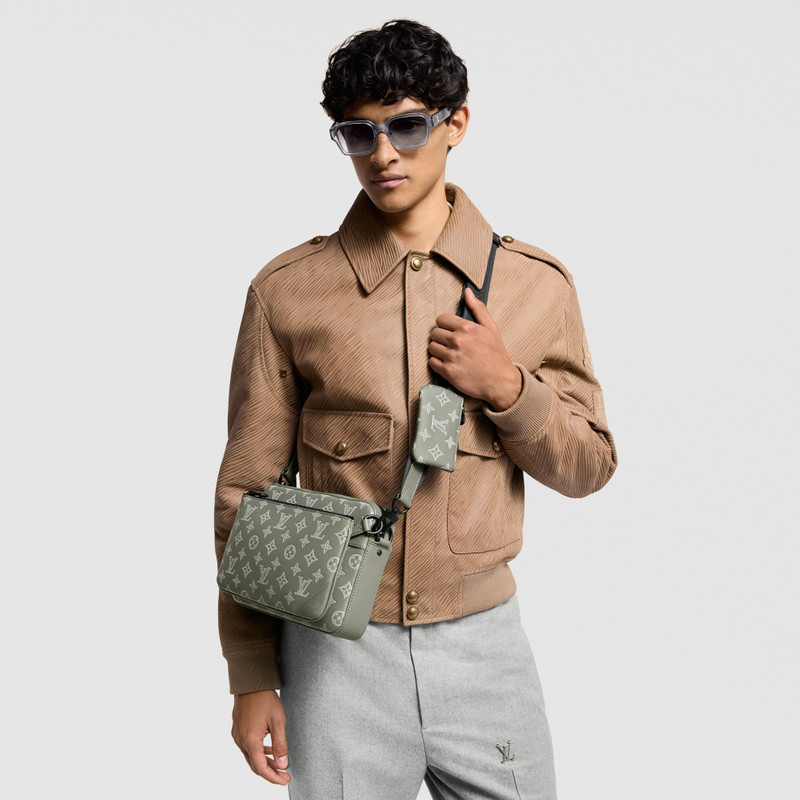 Louis Vuitton Trio Messenger outlook
