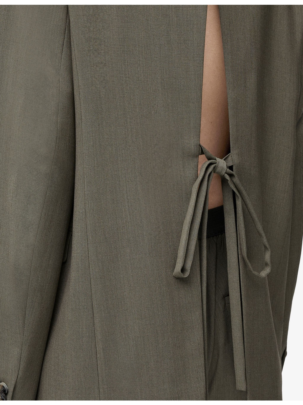 Split-Back Single-Breasted Wool Blazer - 5