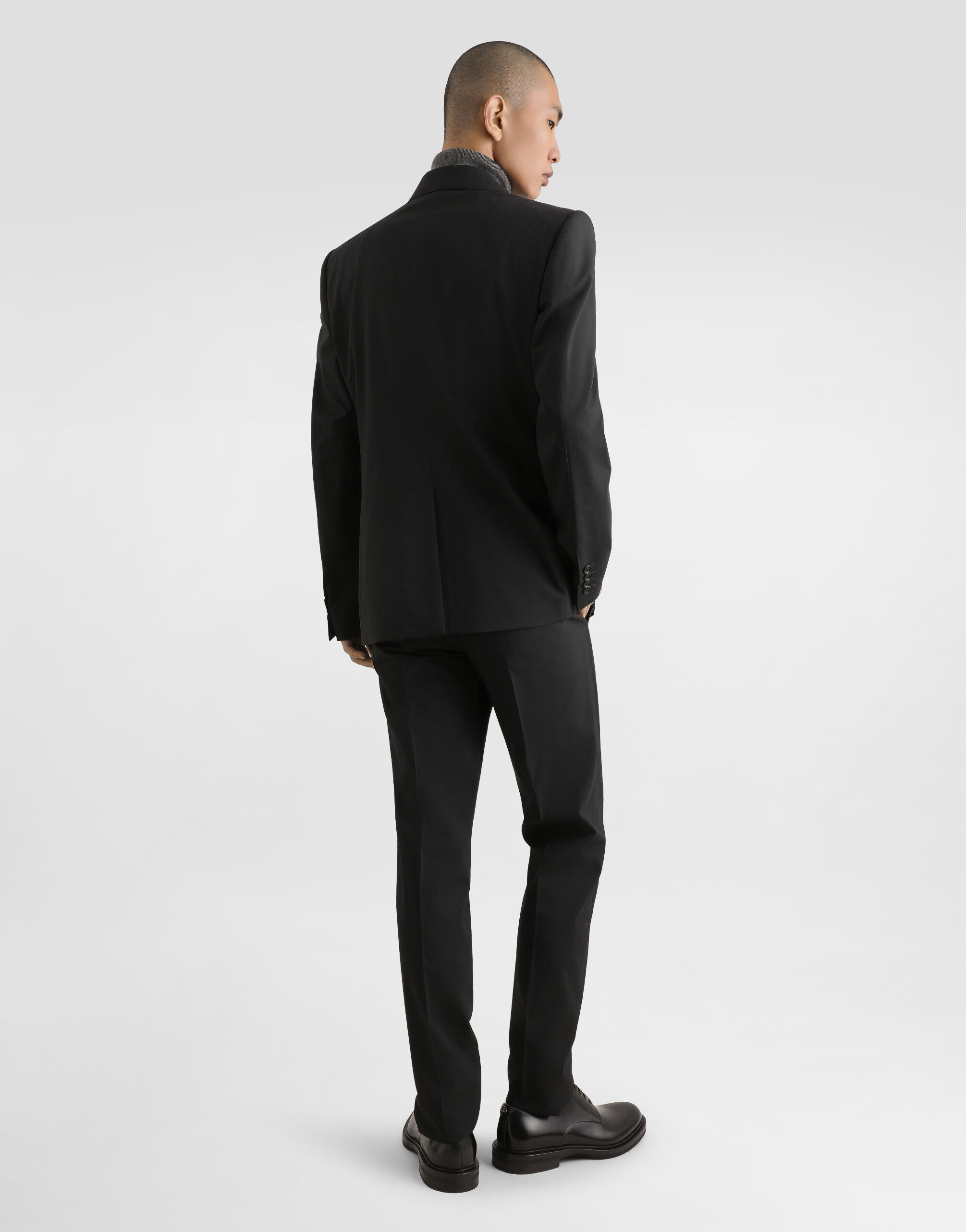 Wool turtle-neck sweater with branded tag - 3