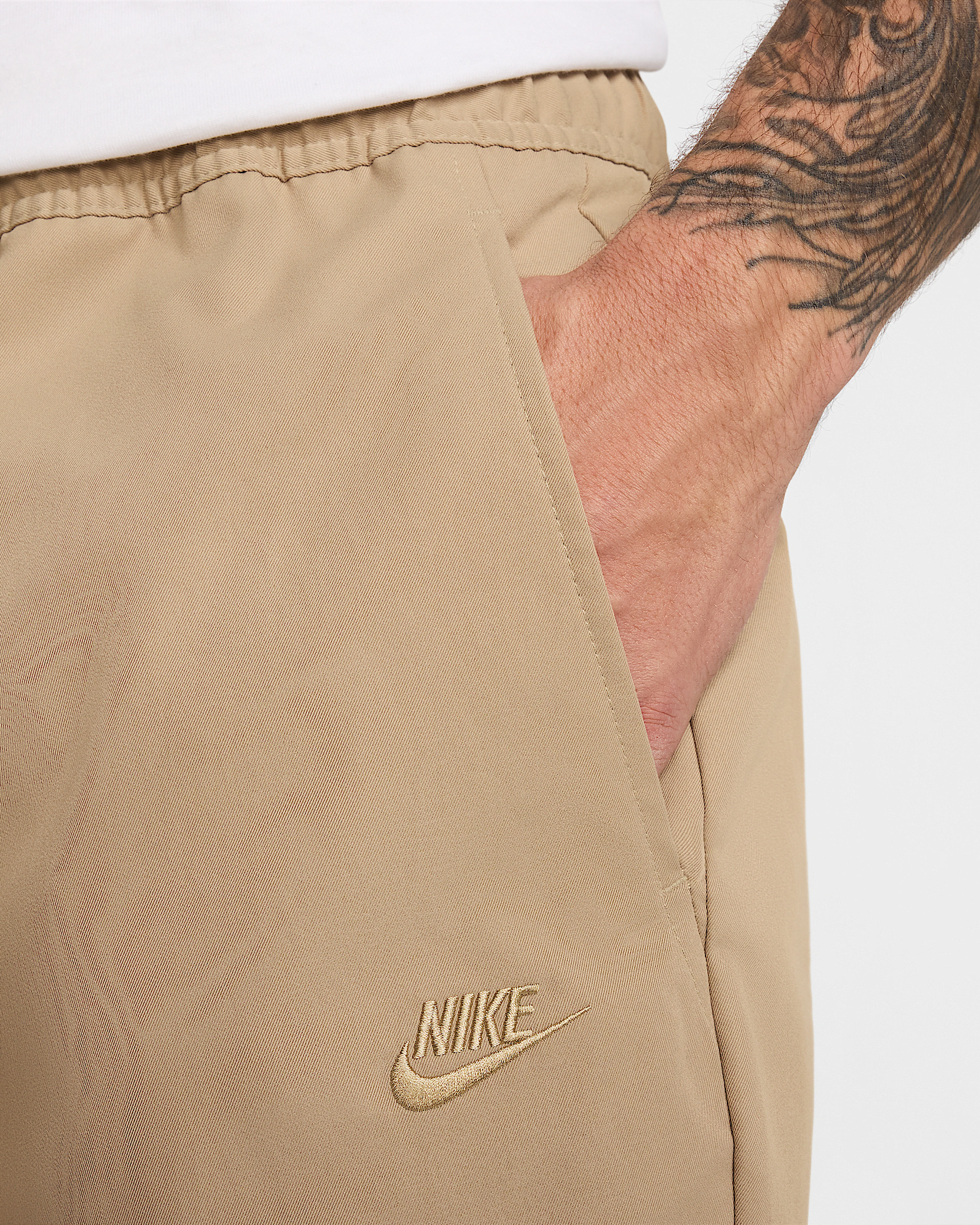 Nike Club Men's Woven Tapered Pants - 3