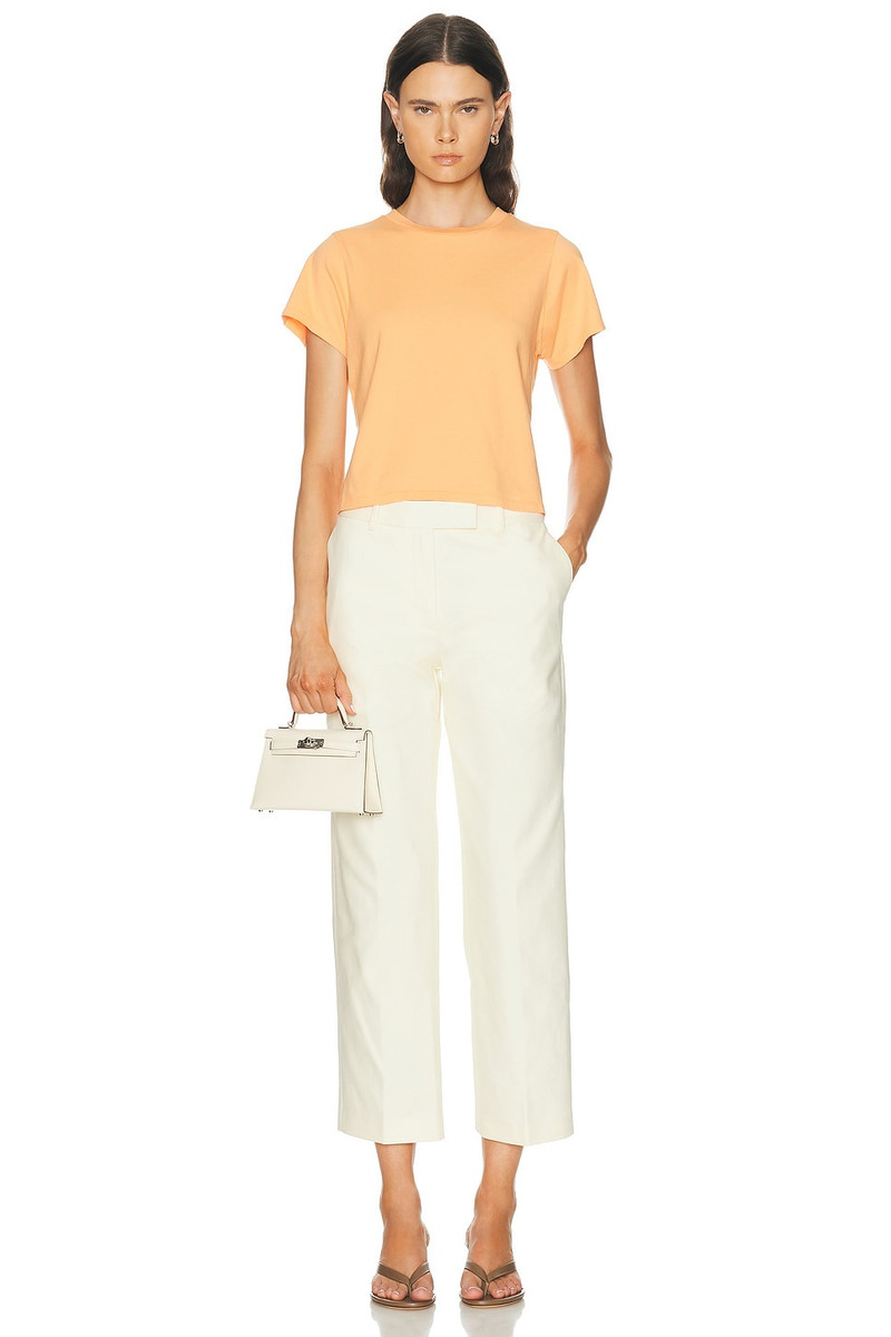 RENGGLI Crop Tee outlook