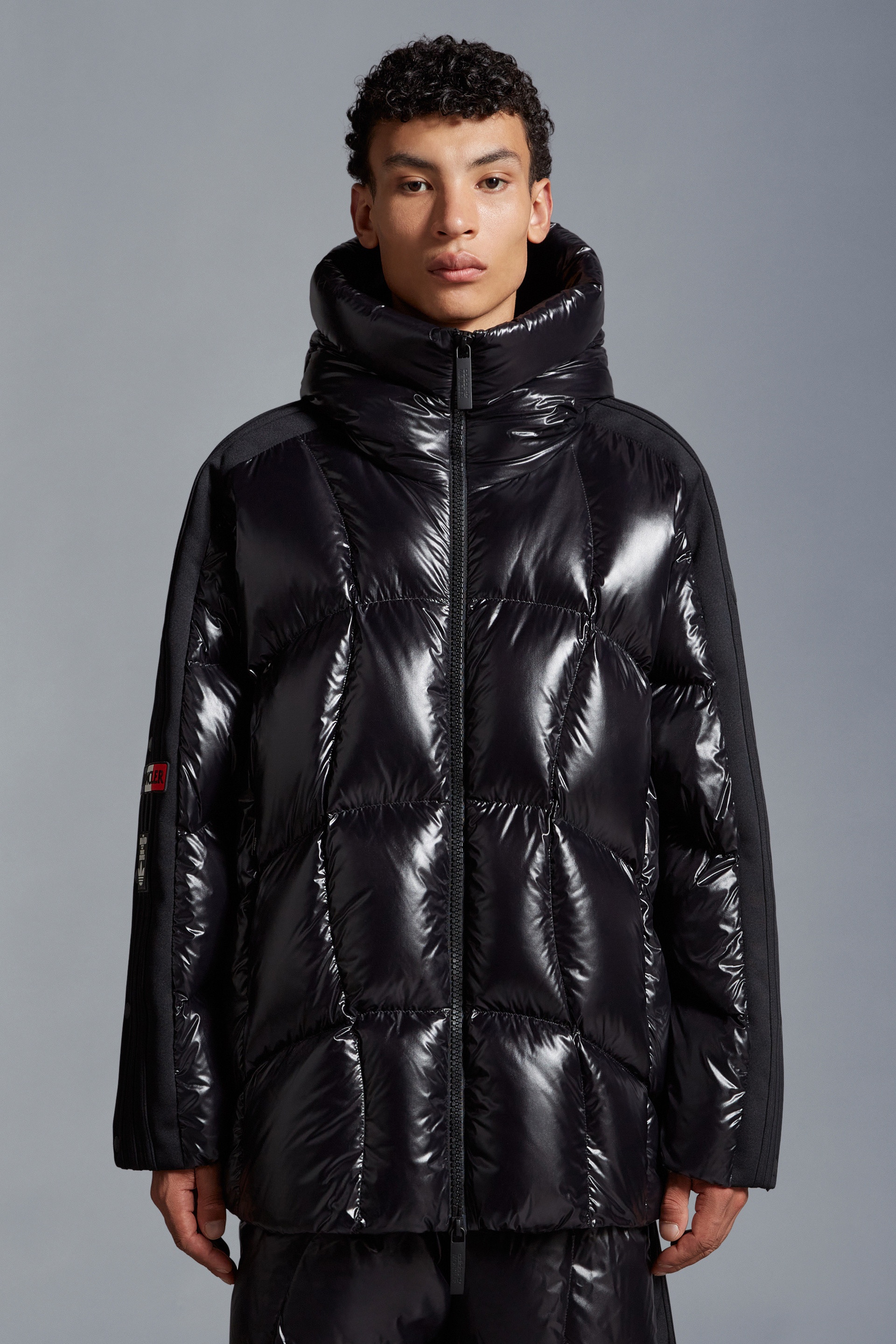 Moncler Beiser Short Down Jacket | REVERSIBLE