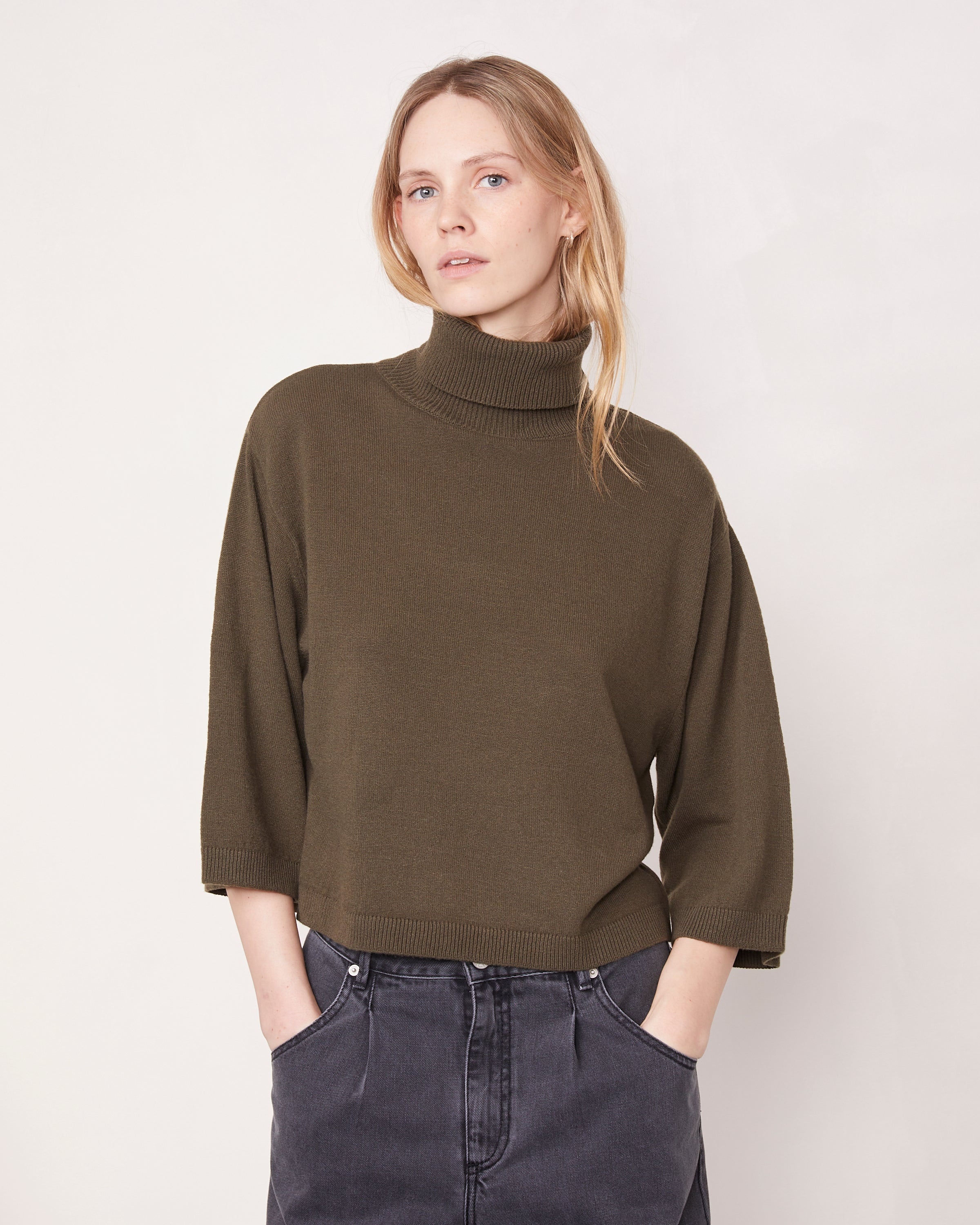 JALILA TURTLENECK - 2