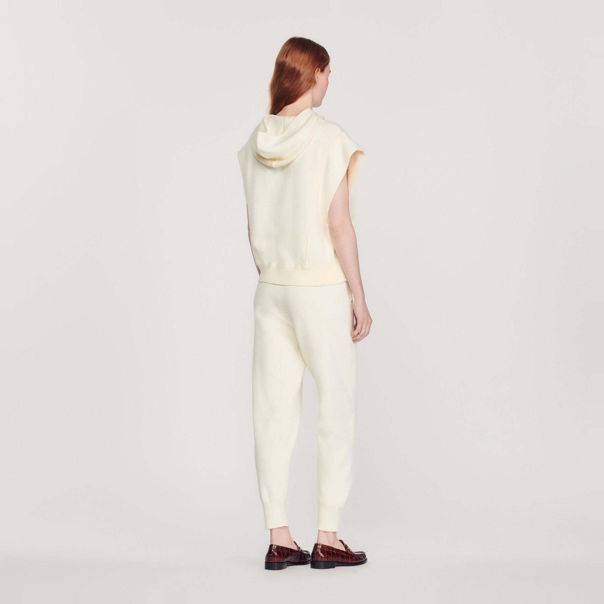 Sleeveless sweatshirt - 6