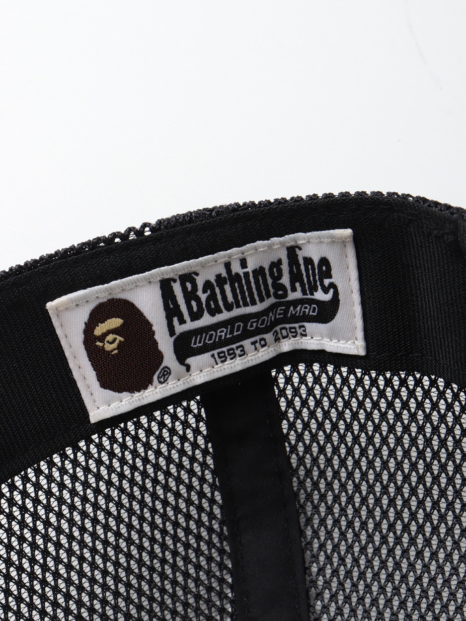 A BATHING APE - 5