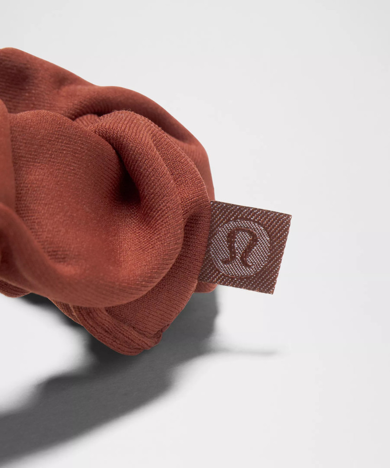 lululemon Uplifting Scrunchies *3 Pack outlook