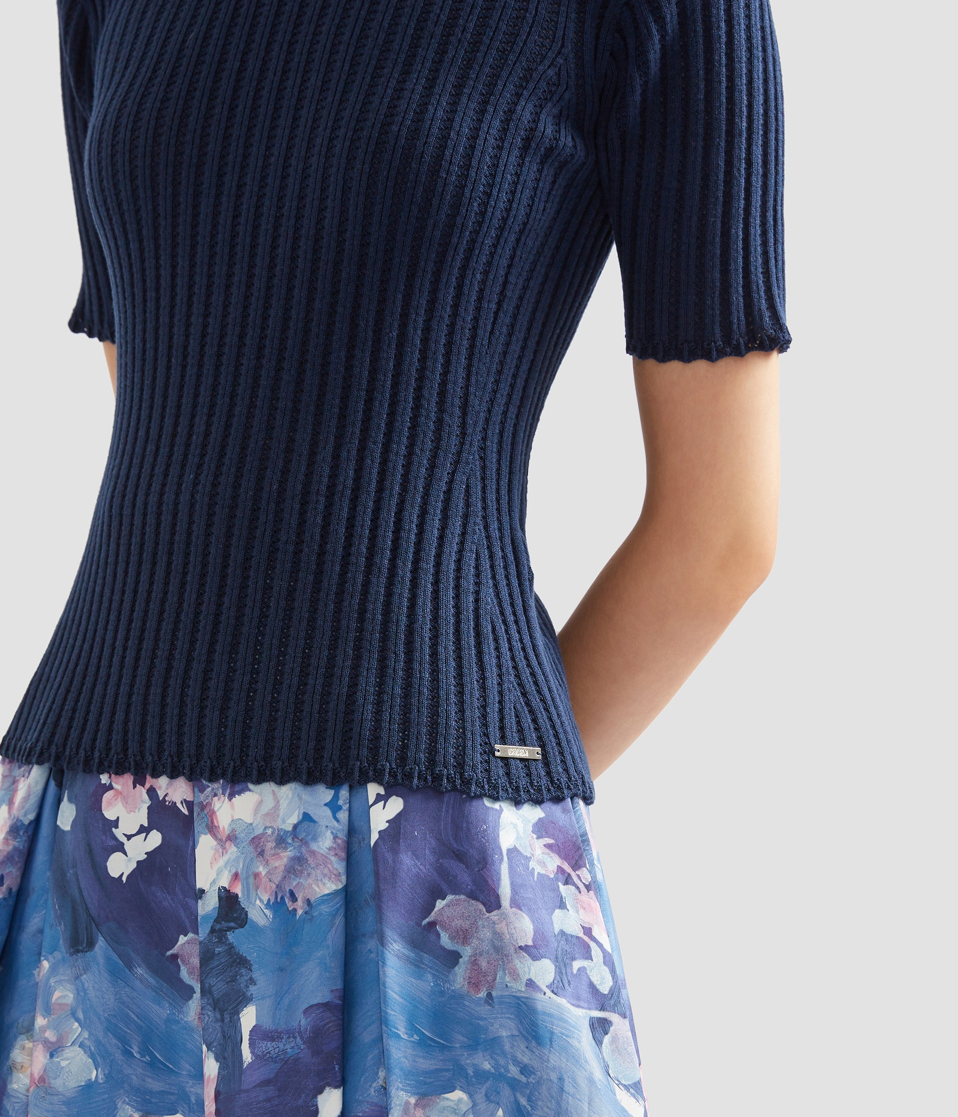 SHORT SLEEVE TOP - 5