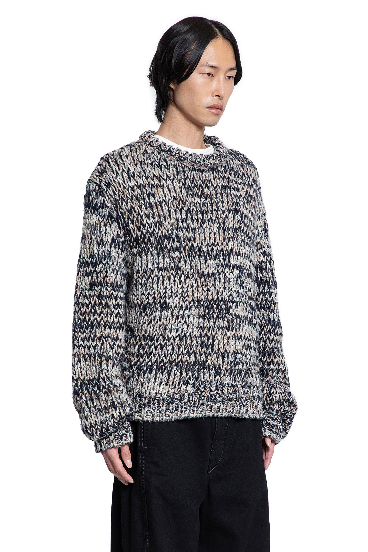 Boxy-Crewneck-Sweater - 2