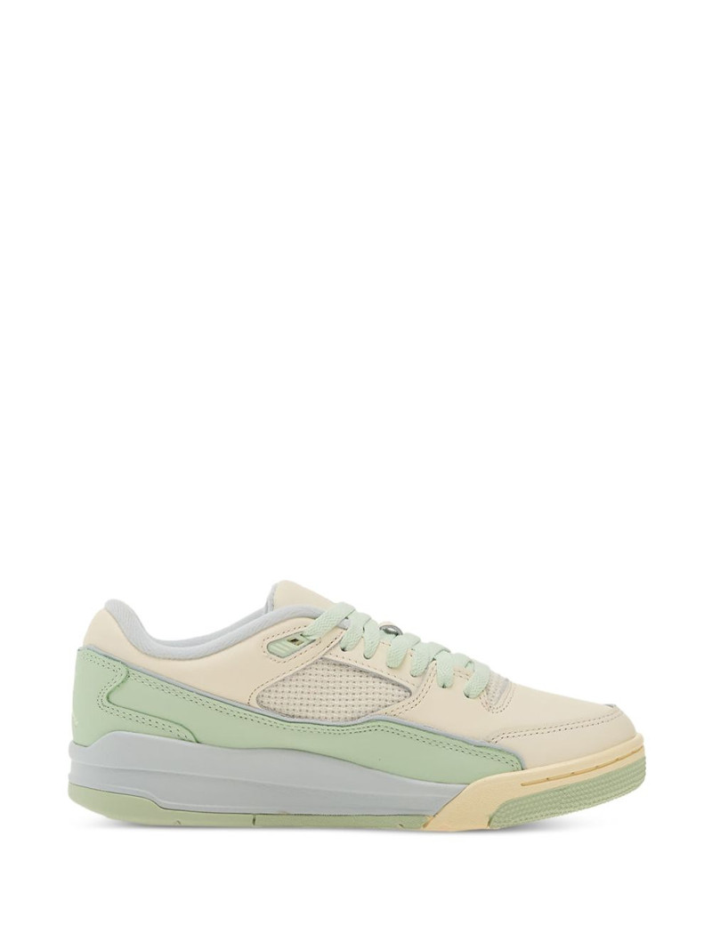 Flight Court sneakers 1