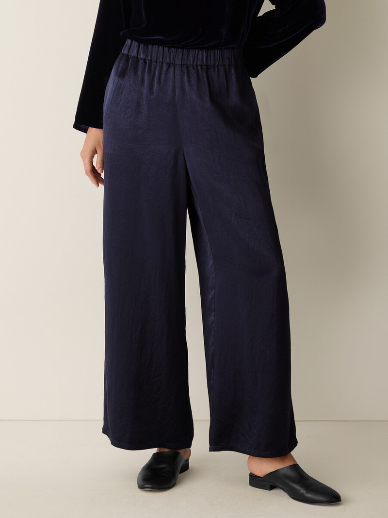 Textured Satin Wide-Leg Pant 3