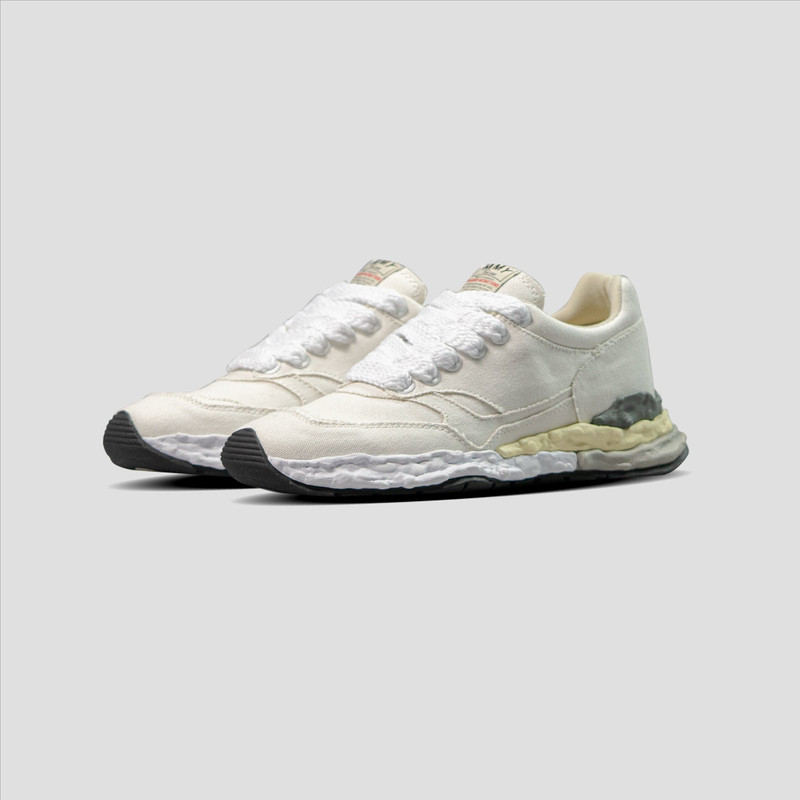 Maison MIHARAYASUHIRO GEORGE OG SOLE LOW-TOP CANVAS SNEAKER outlook