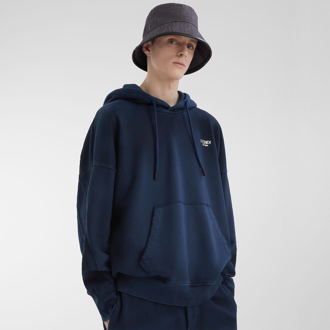 Sweatshirt - 4