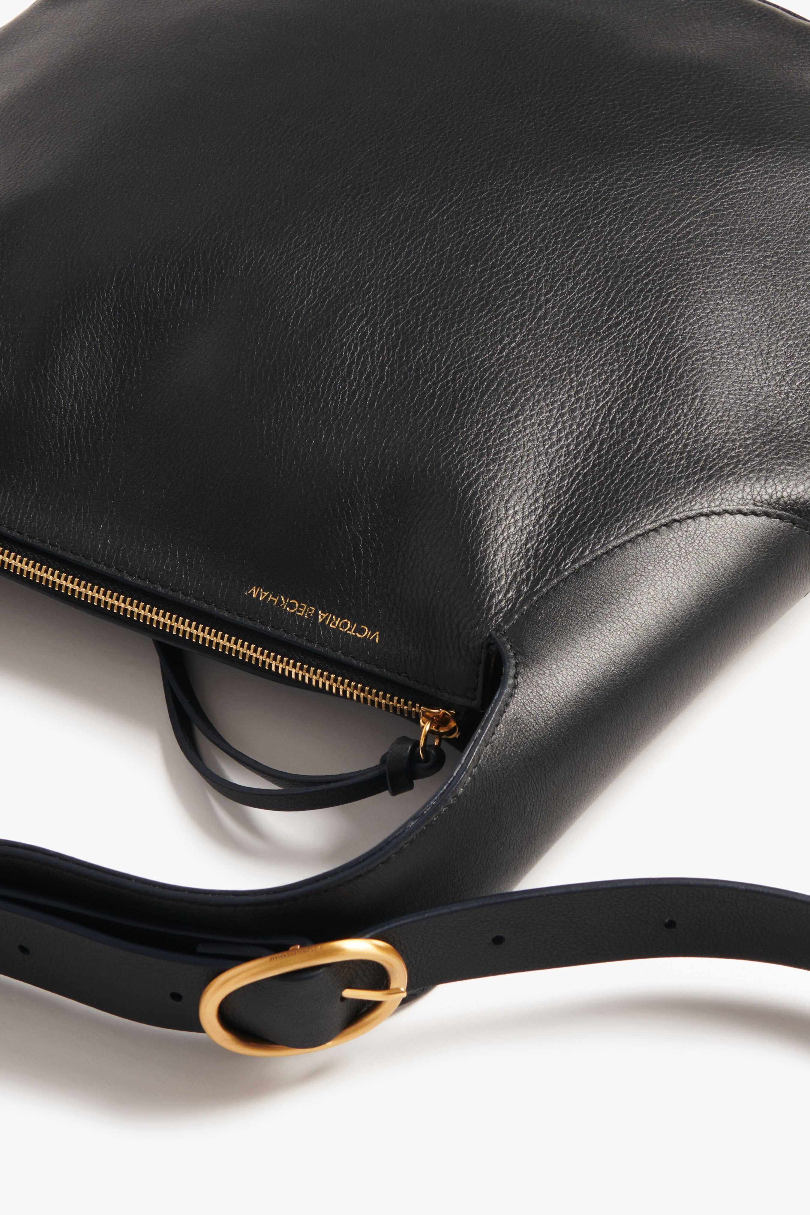 Small Half Moon Bag In Black Leather - 2