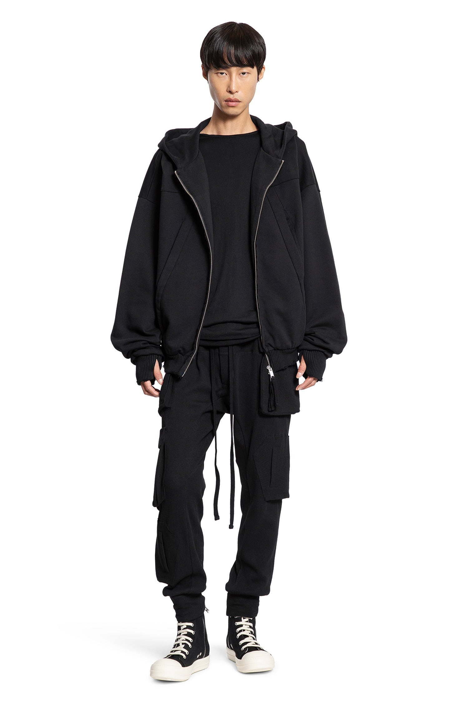 Zip-up Hoodie With Hand Gaiters - 6