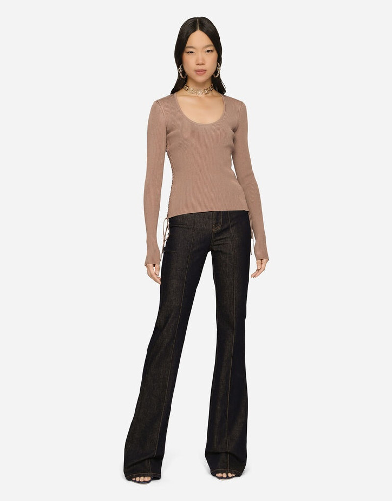 Viscose ribbed sweater with lacing and eyelets 4