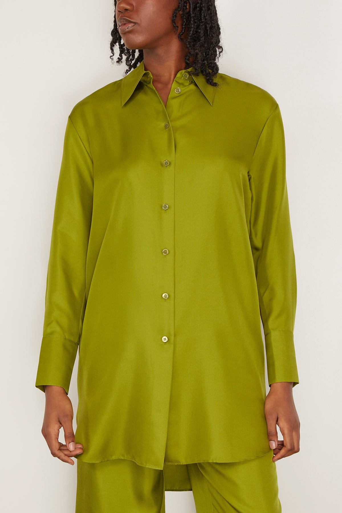 Signature Elongated Silk Shirt in Garden Green - 3
