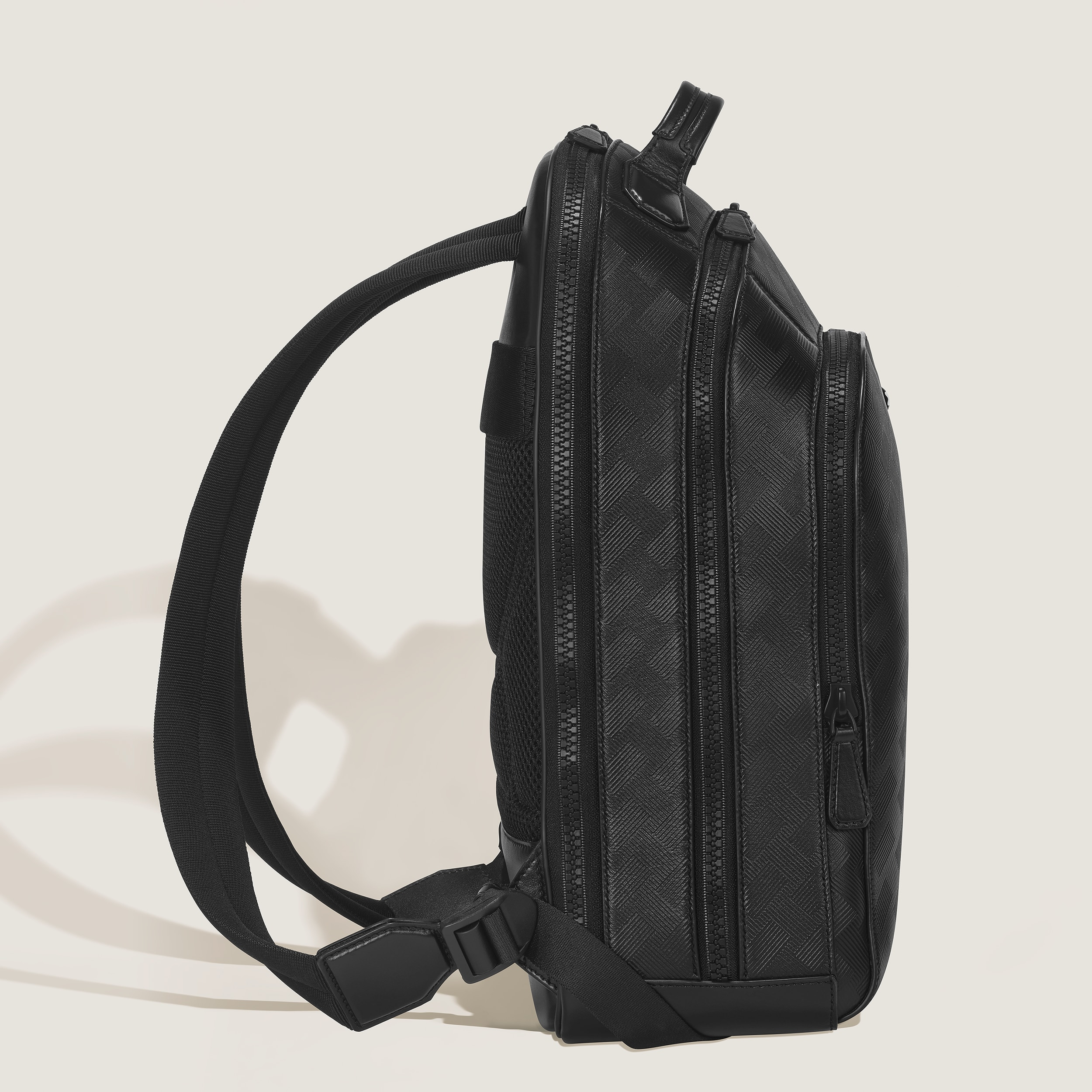 Montblanc Extreme 3.0 medium backpack with 3 compartments - 4