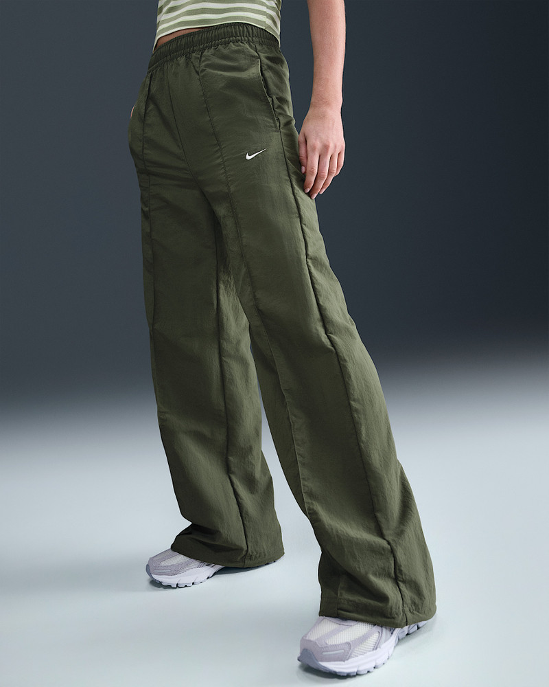Nike Nike Sportswear Everything Wovens Women's Mid-Rise Open-Hem Pants outlook