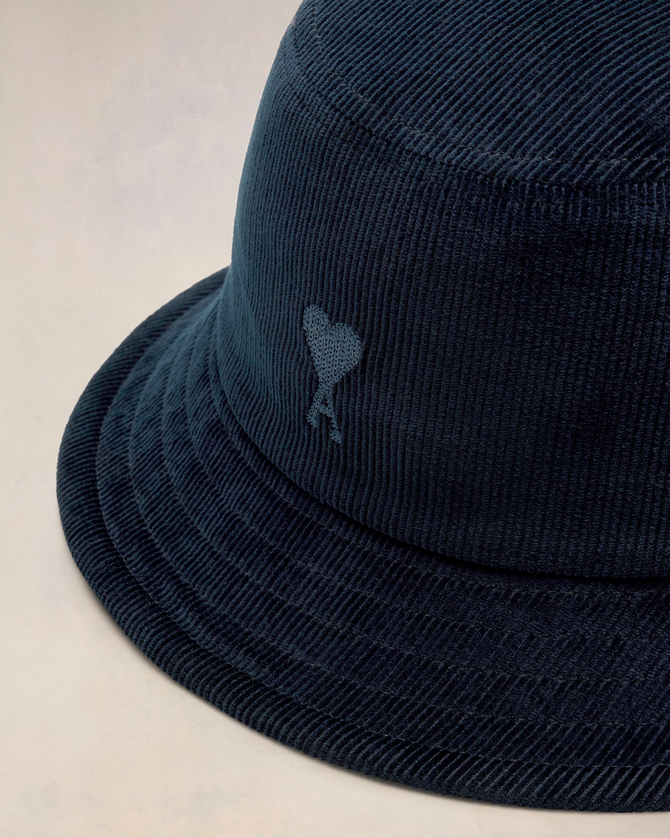 TONAL AMI DE COEUR EMBROIDERY BUCKET HAT - 3