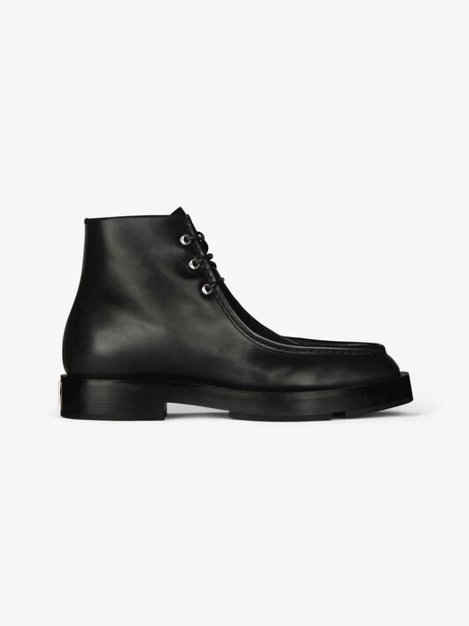 SQUARED LACE-UP ANKLE BOOTS IN BOX LEATHER - 1